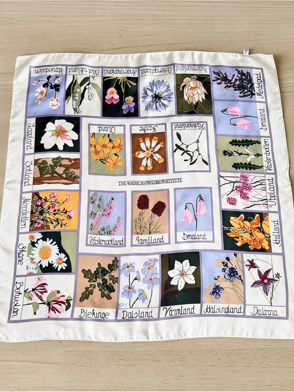 VINTAGE American Swedish Institute Hand Rolled Silk Floral/Flowers Scarf Estate